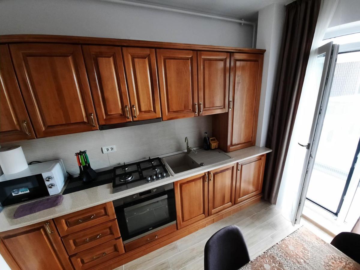 Jeni' S Apartament Constanta Exterior photo